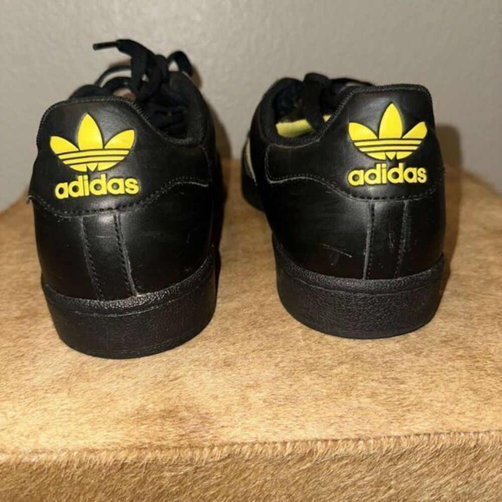 Adidas Superstar  Classic Clamshell‎ Toe Shoe Black  Grey Yellow Size 11.5. - Picture 4 of 7